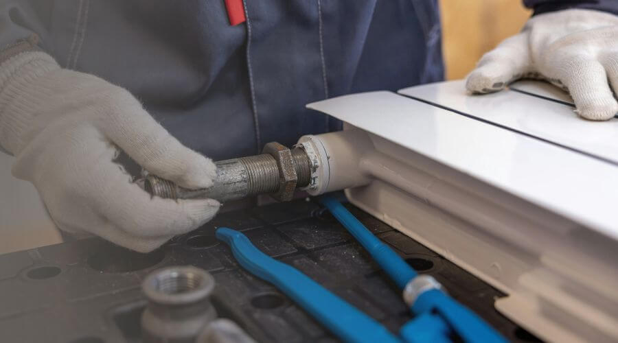 Professional water heater repair in Navarre, OH